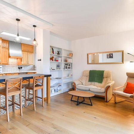 Nice Apartment With Balcony Very Close To The City Center 阿讷西 外观 照片