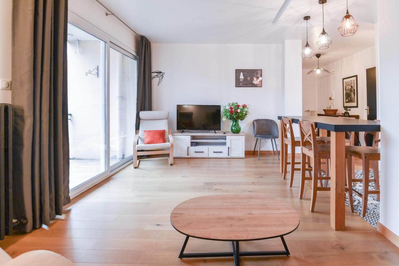 Nice Apartment With Balcony Very Close To The City Center 阿讷西 外观 照片