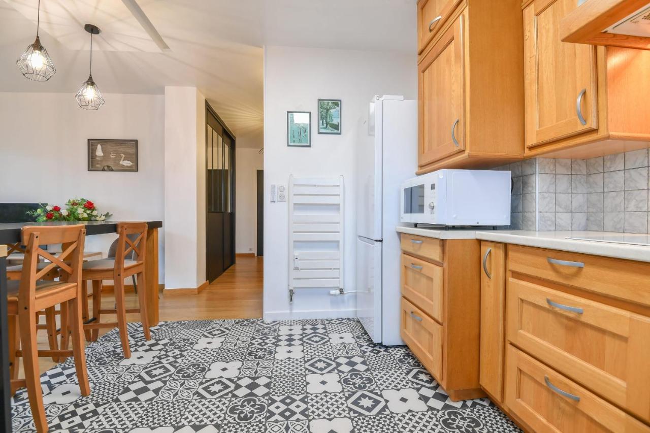 Nice Apartment With Balcony Very Close To The City Center 阿讷西 外观 照片