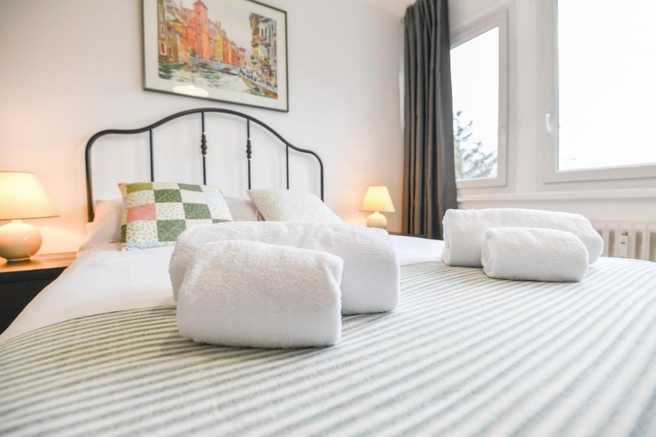 Nice Apartment With Balcony Very Close To The City Center 阿讷西 外观 照片